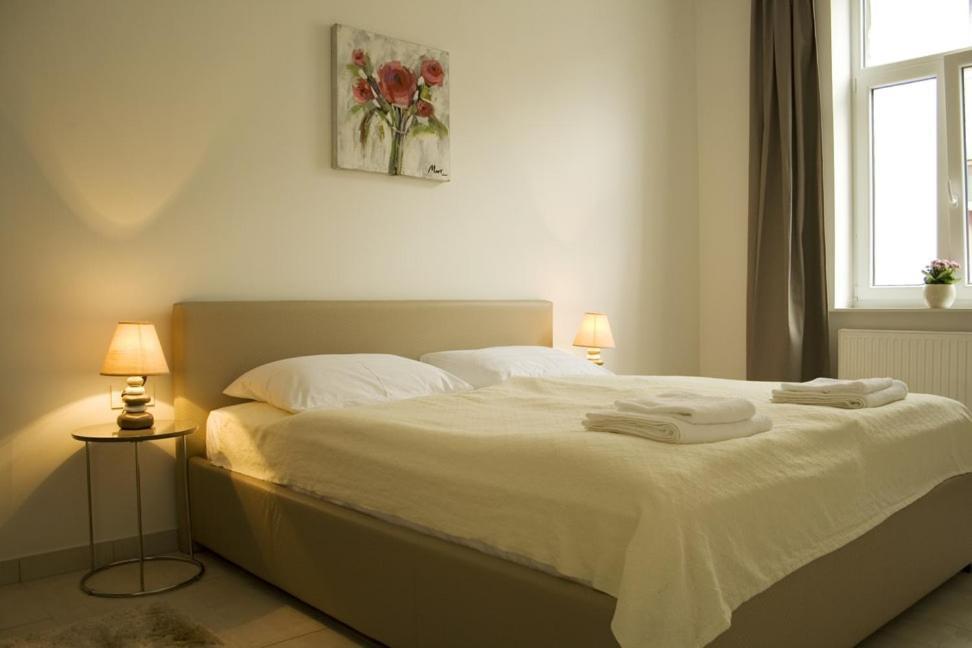 Flowers Premium Apartments & Rooms Zagreb Buitenkant foto